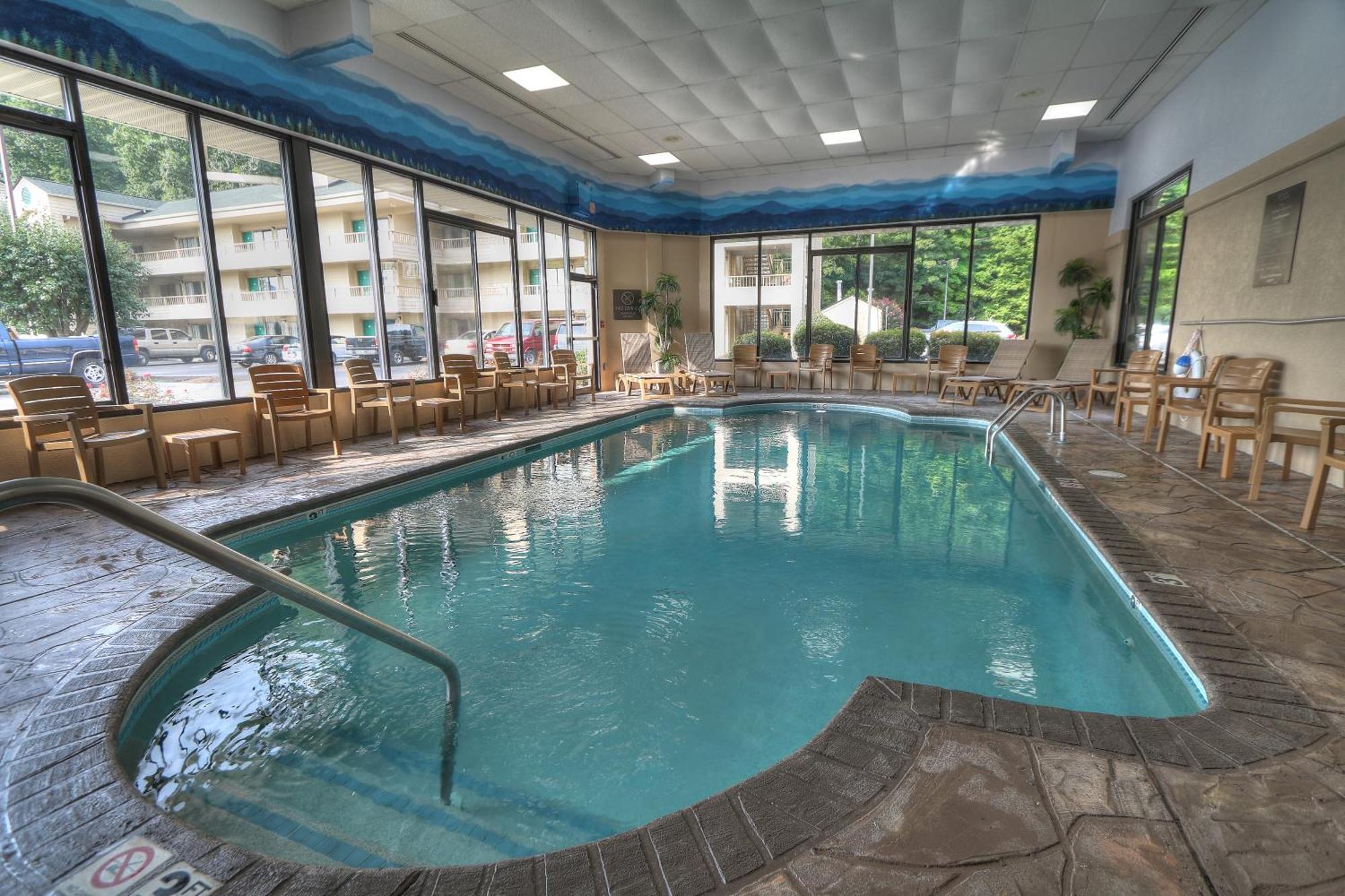 Comfort Inn & Suites At Dollywood Lane Pigeon Forge Ngoại thất bức ảnh